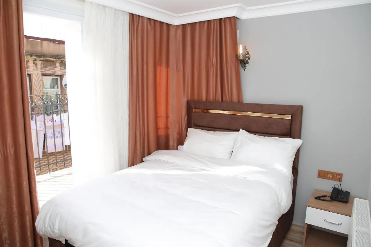 Laos Otel Istambul