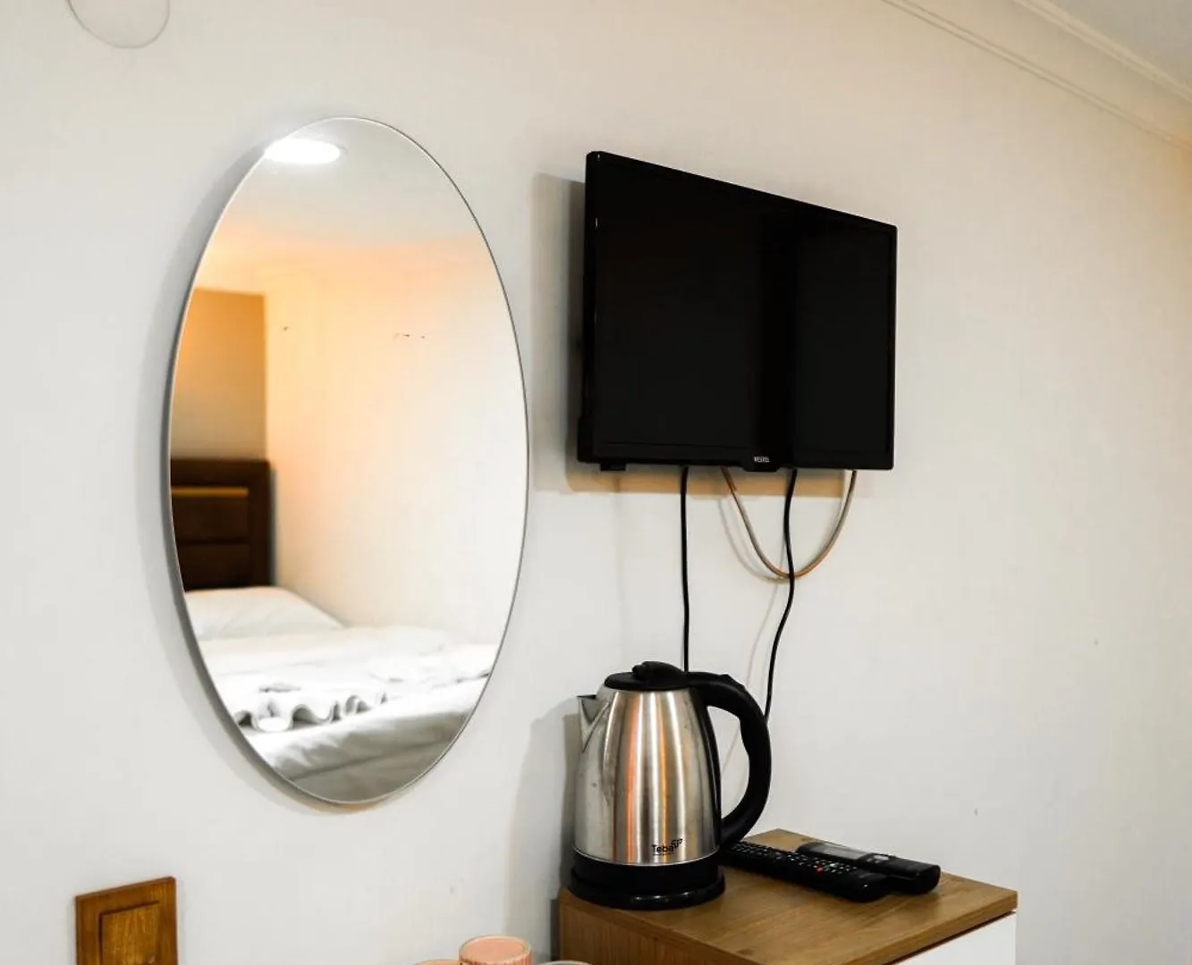 Laos Otel İstanbul 0*,