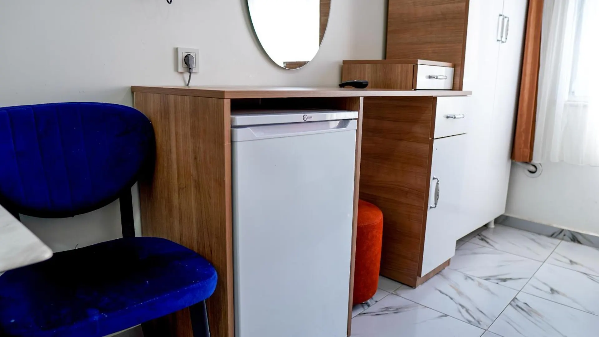Laos Otel Istambul