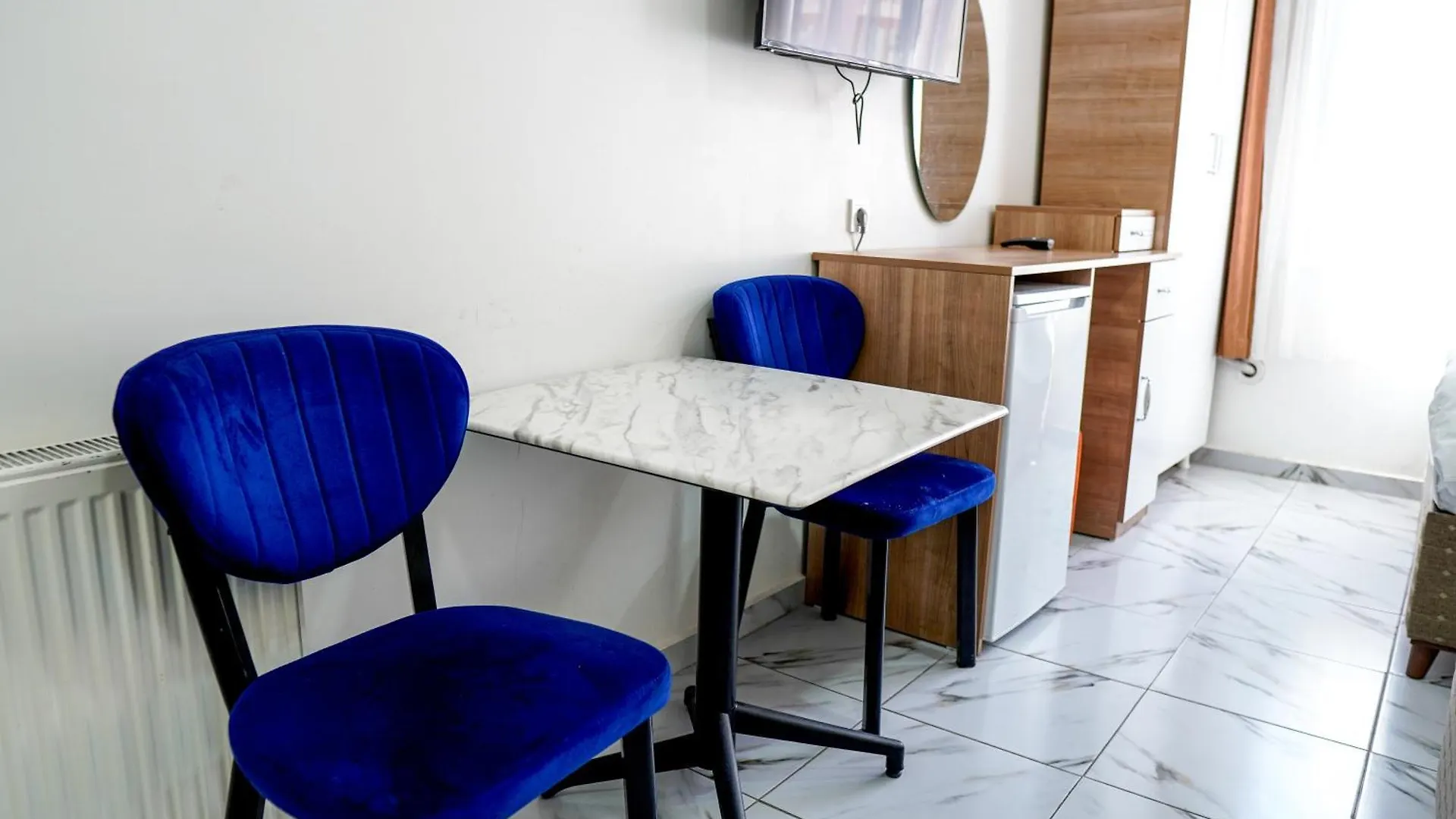 Laos Otel Istambul