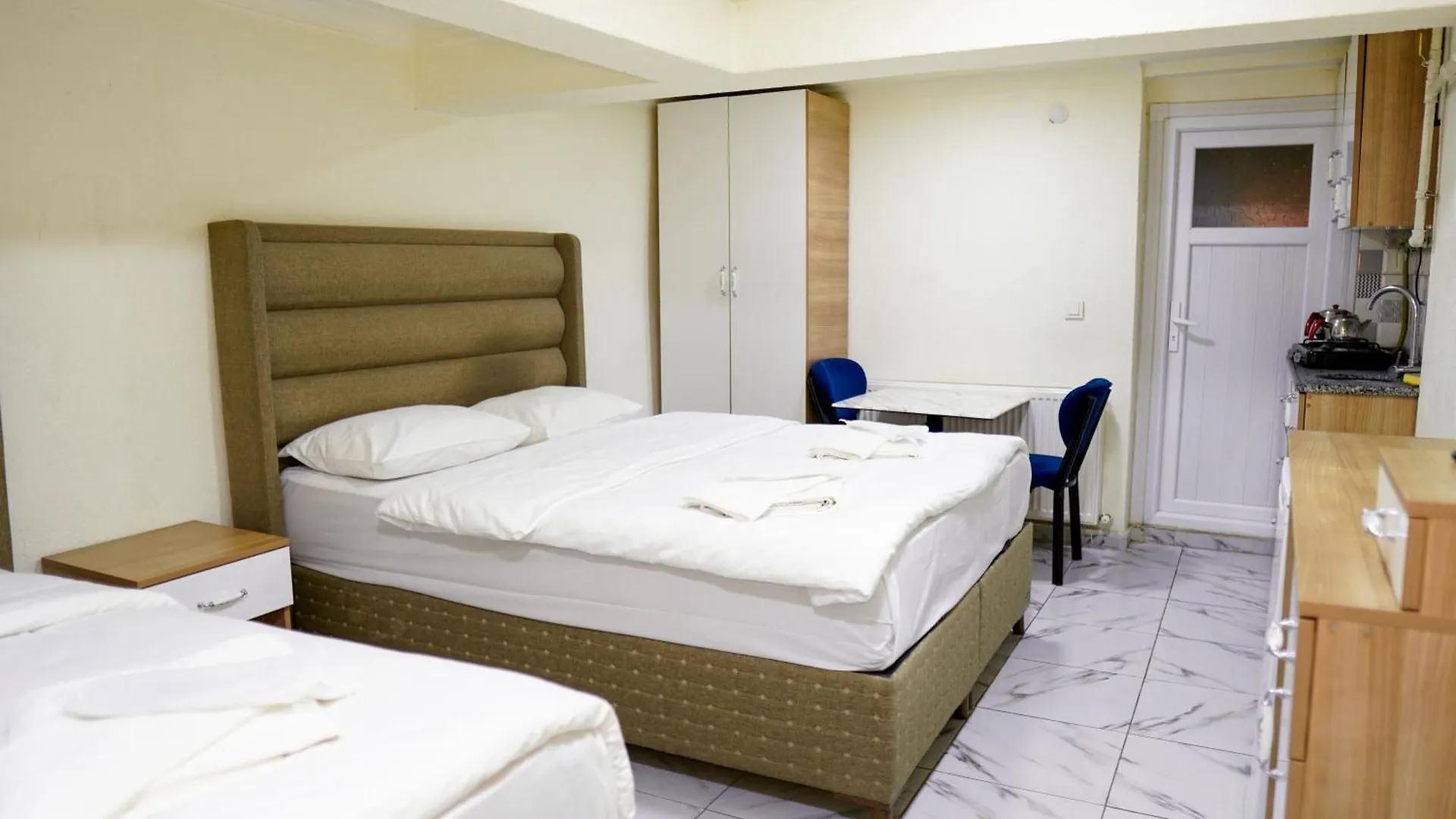 Laos Otel Istambul Hotel