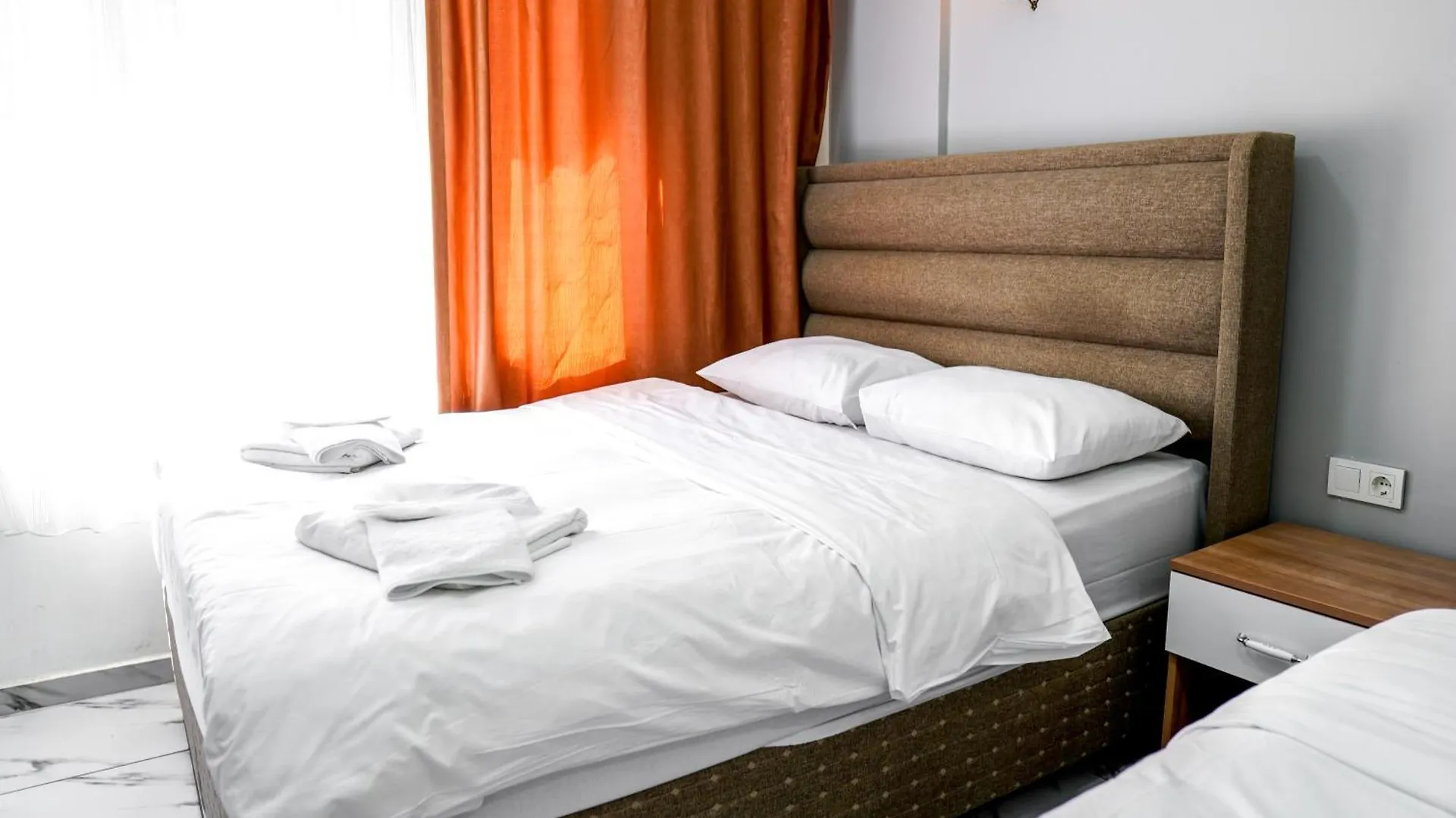 Laos Otel Istanbulská provincie Hotel